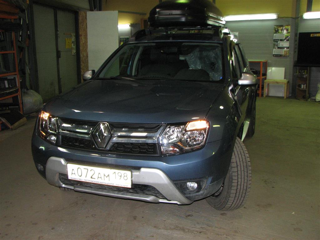 Renault Duster (двери)